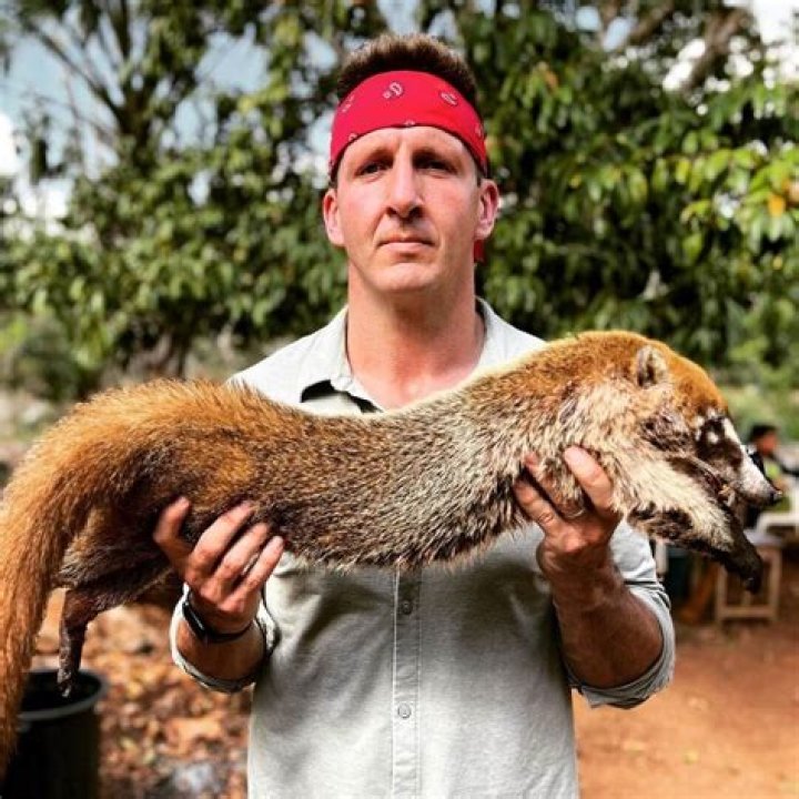 Sonny Side Bio, Wiki, Age, Family, Girlfriend, Travel Channel and Net Worth