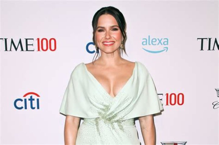 Sophia Bush Height, Weight, Net Worth, Age, Birthday, Wikipedia, Who, Nationality, Biography