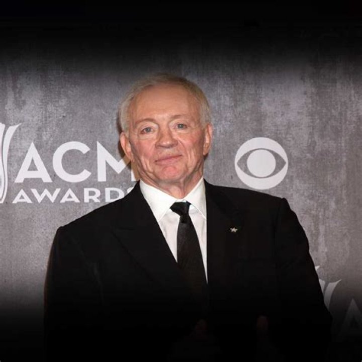 Star Jones Net Worth, Income, Salary, Earnings, Biography