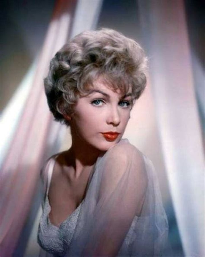 Stella Stevens Bio, Wiki, Age, Height, Husband, Son, Actress and Net Worth