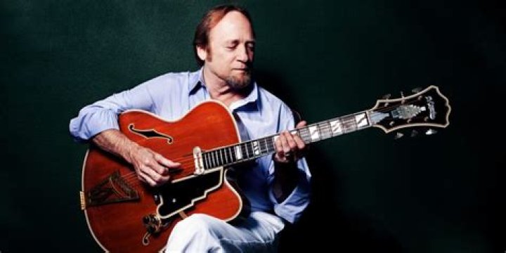 Stephen Stills Net Worth