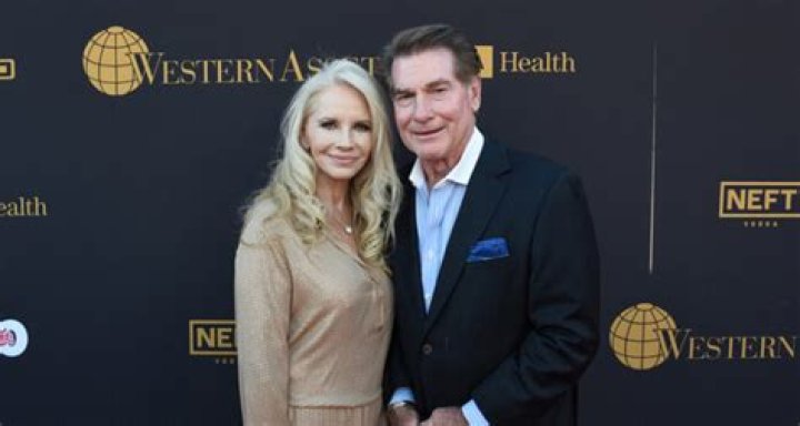 Steve Garvey Wikipedia, Biography, Wife, Age, Net Worth, Daughter, Family: 10 Facts To Know
