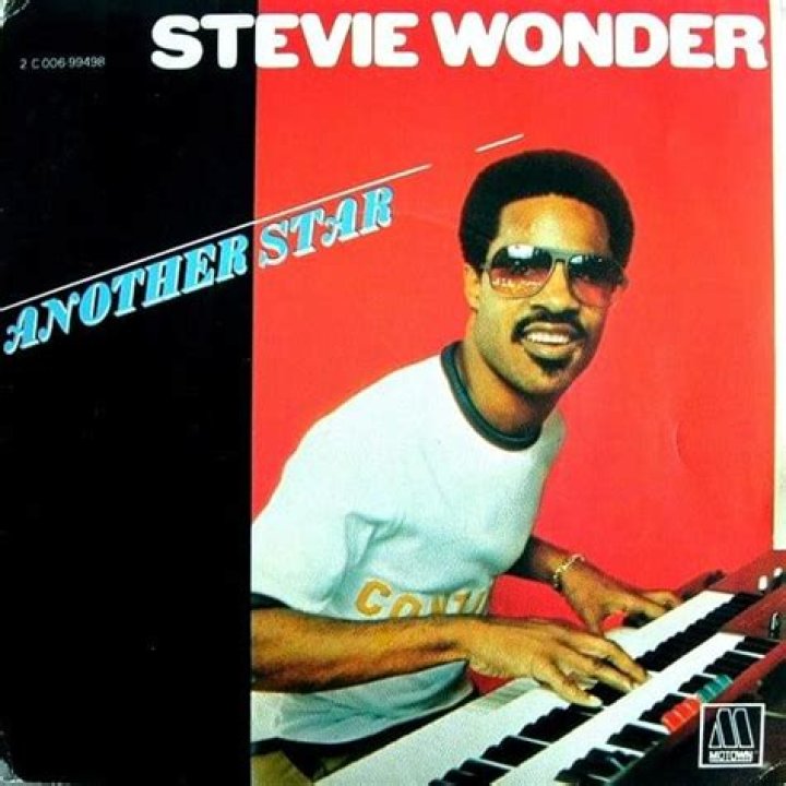 Stevie Wonder’s
Another Star Lyrics