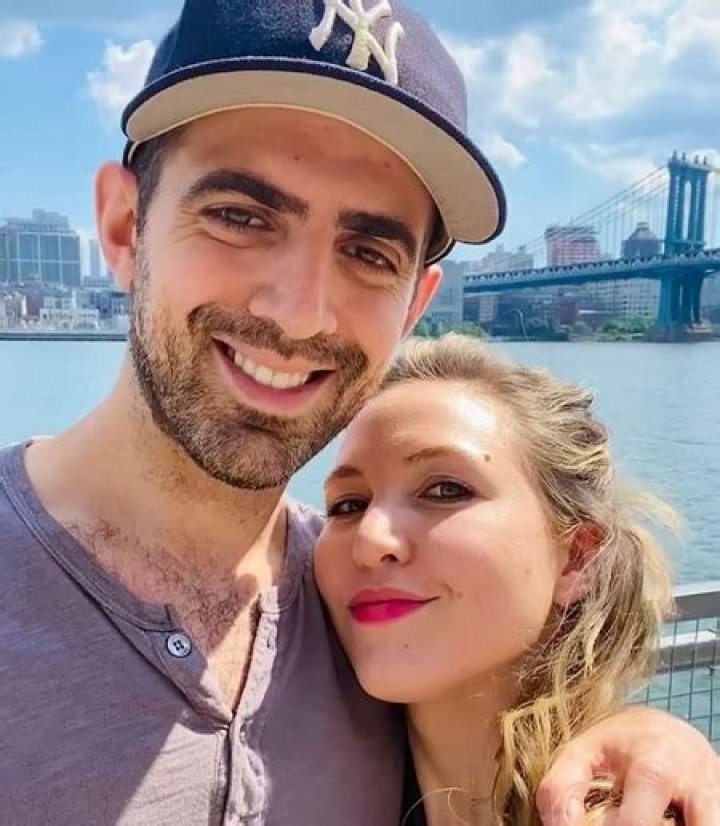 Taylor Tomlinson Wiki, Biography, Age, Height Weight, Boyfriend, Family