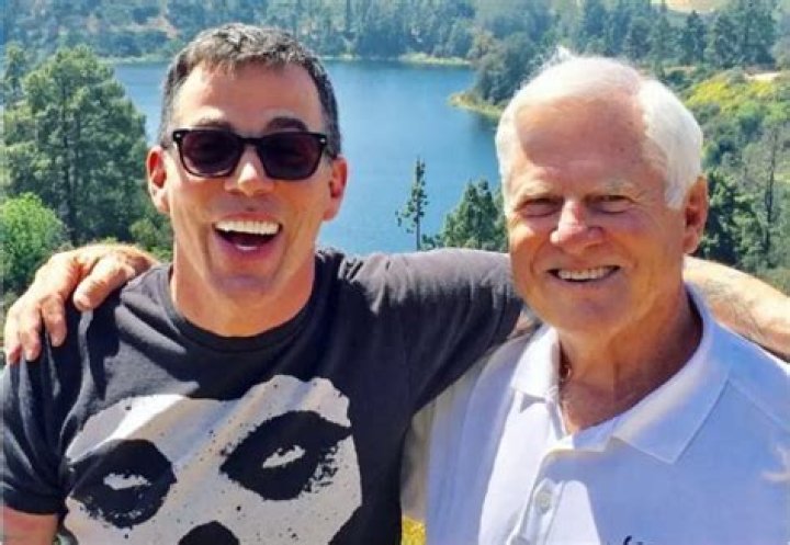 Ted Glover Height, Weight, Net Worth, Age, Birthday, Wikipedia, Who, Nationality, Biography