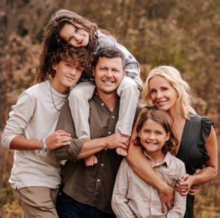 Ted Nugent – Wife, Daughter, Age, Net worth, Height, Wiki, Children, Family