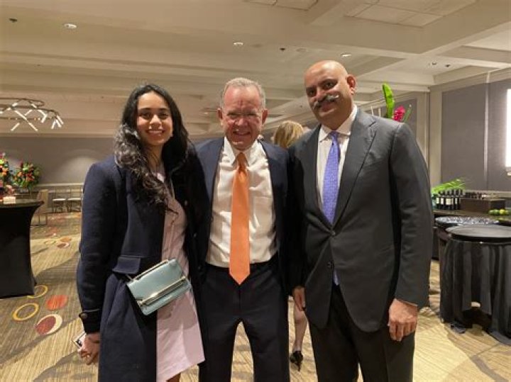 Ted Weschler Height, Weight, Net Worth, Age, Birthday, Wikipedia, Who, Nationality, Biography