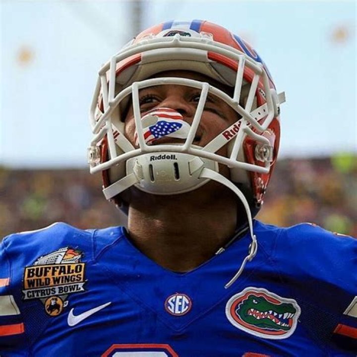 Teez Tabor Net Worth, Salary, Contract, 40 Time, PFF, Draft