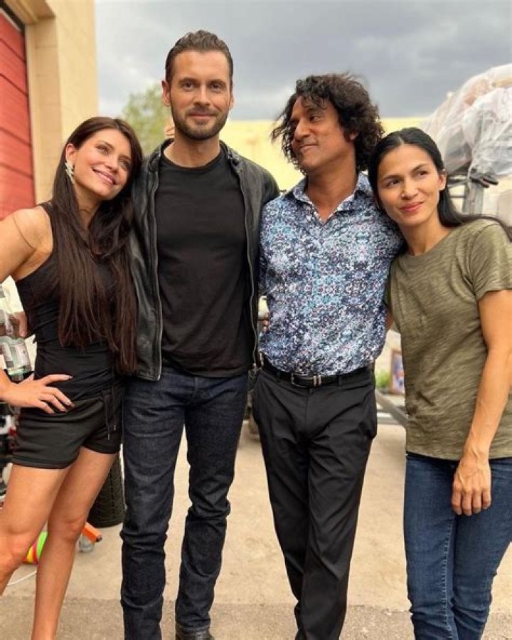 The Cleaning Lady: Eva De Dominici Partner Eduardo Cruz; Parents Siblings & Family