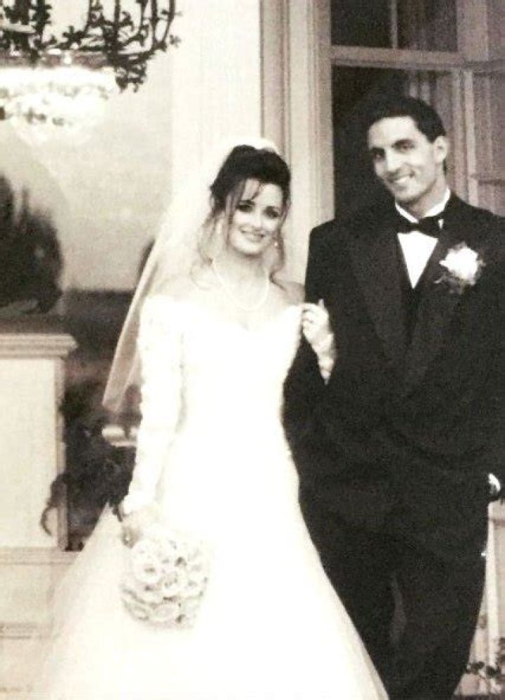 These 5 Facts Will Tell You All About Guraish Aldjufrie and What He Does For A Living