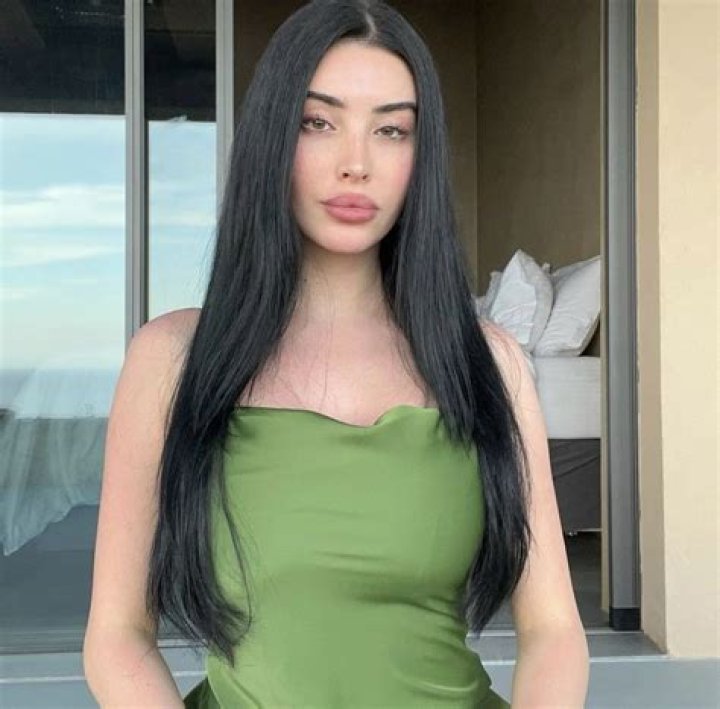 Thewizardliz Religion: Where Is She From? Family Ethnicity And Nationality