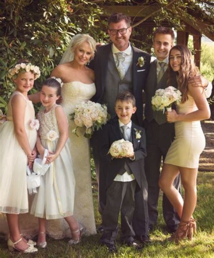 Thomas Doig, Josie Bissett Husband, Married, Children and Net Worth