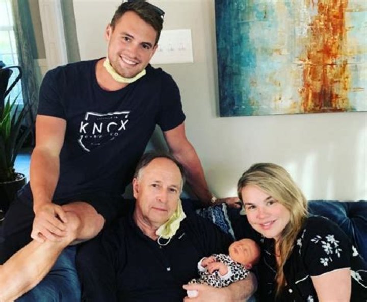 Thomas Lane Wife & Family: Is He Still Married? Ethnicity Explored