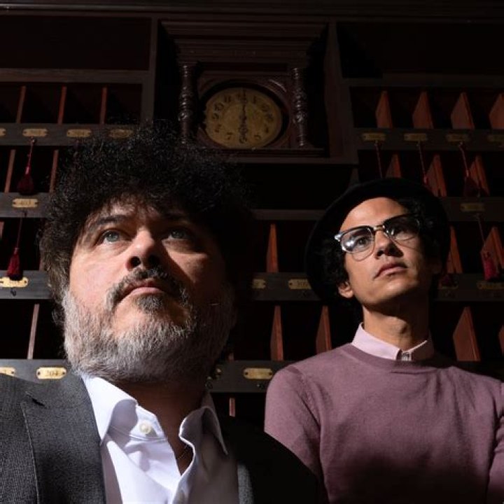 Thomas Pridgen Biography, Age, Wife, The Mars Volta And Net Worth.