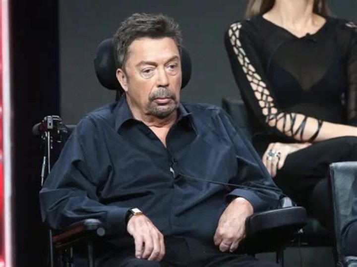 Tim Curry Sexuality: Is He Gay? Everything On His Illness And Health Update