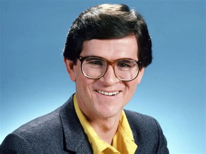 
Tim Kazurinsky Height, Weight, Net Worth, Age, Birthday, Wikipedia, Who, Nationality, Biography 