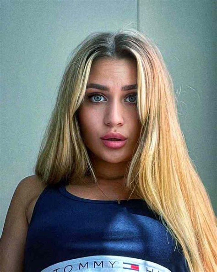 
tinanatalii Height, Weight, Net Worth, Age, Birthday, Wikipedia, Who, Nationality, Biography 