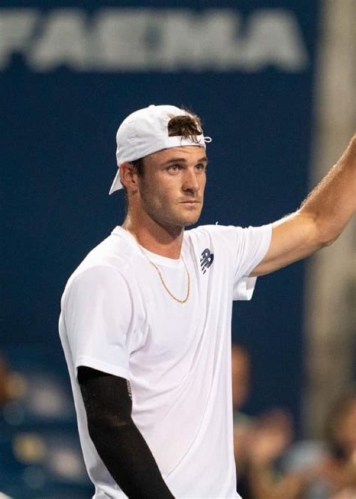 
Tommy Paul Height, Weight, Net Worth, Age, Birthday, Wikipedia, Who, Nationality, Biography 