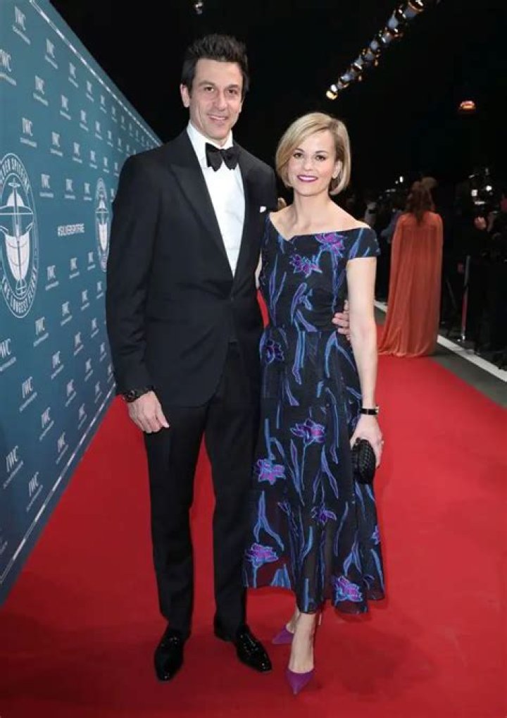 Toto Wolff Wiki, Biography, Age, Height, Married, Wife, Salary, Net Worth