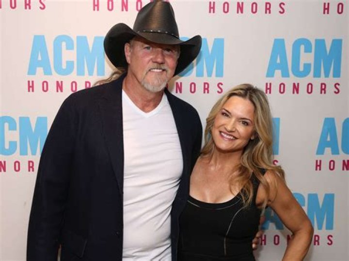 Trace Adkins Wiki, Biography: Wife, Divorce, Children, Family, Height, Net Worth, Songs, Movies