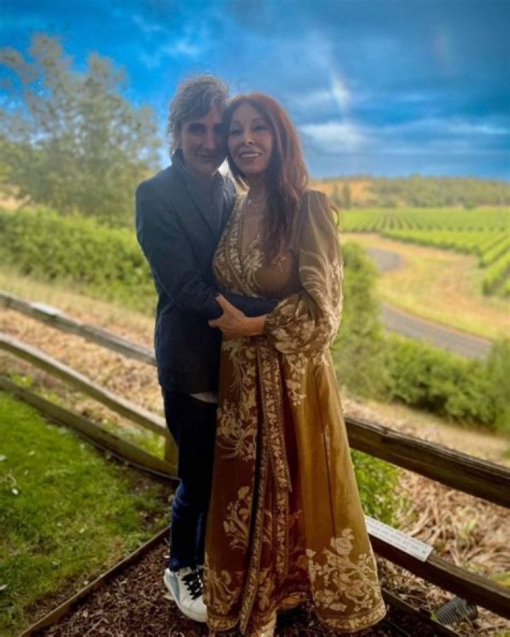 Trainer: Teresa T Wierson Photo And Instagram Pictures – Cassandra Peterson Partner