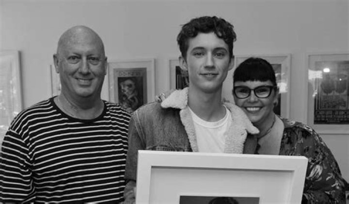 Troye Sivan | Siblings And Family