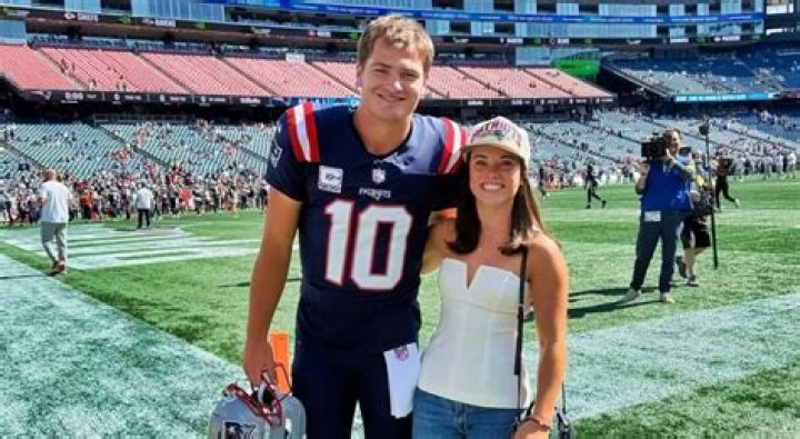 UFC: Who Is Don’Tale Mayes? Wife & Married Life Of The MMA Fighter