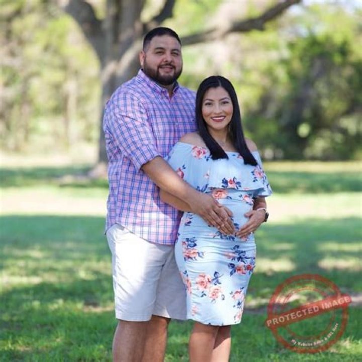 Vicki Karr (Reporter) Bio, Wiki, Age, Family, Husband, Fox 35 and Net Worth