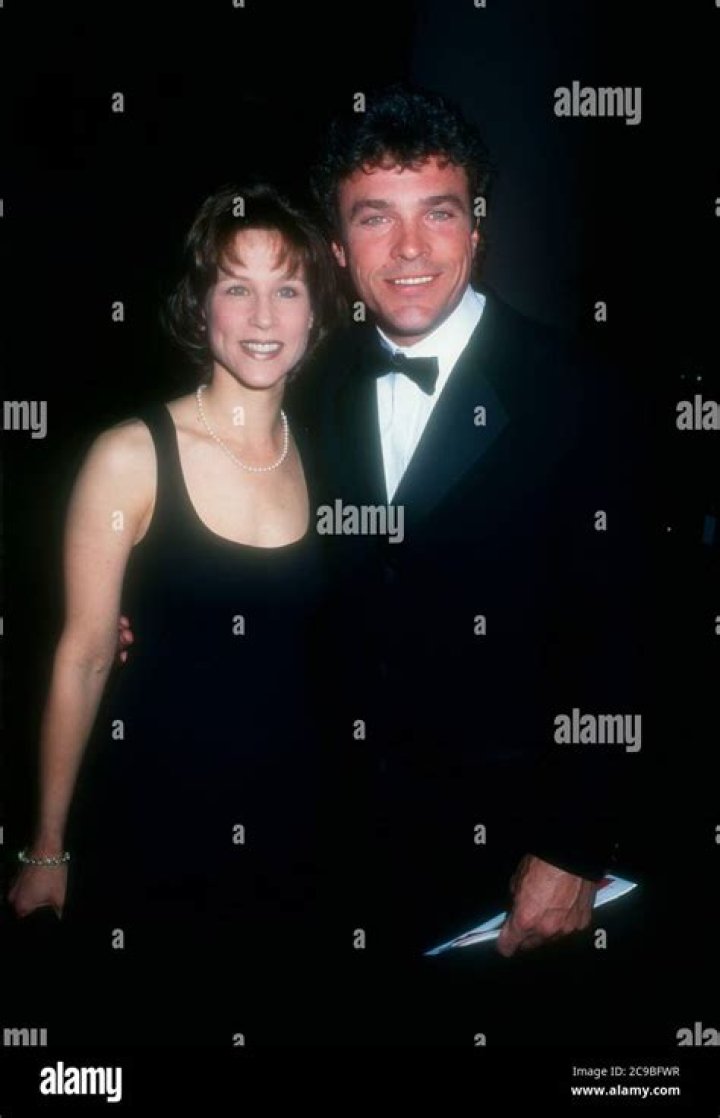 Vicki Manners: Who is John J. York‘s wife?