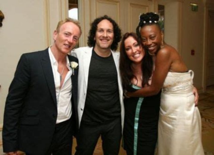 Vivian Campbell wife: Who is Caitlin Phaneuf?