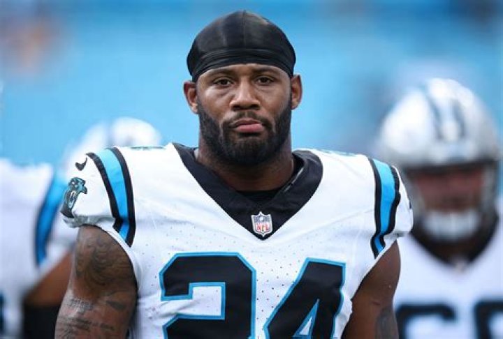 Vonn Bell Salary, Net Worth, College, Position, PFF, Juju, Number, Age, Madden 22 Rating, Jersey