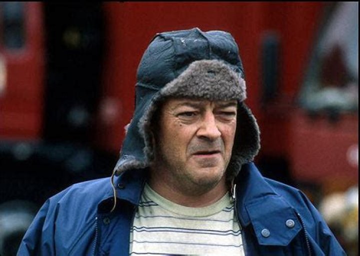 Was Tim Healy a paratrooper?