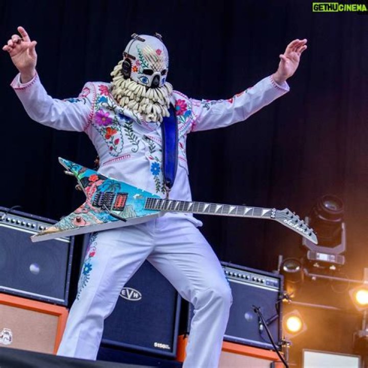 Wes Borland Bio, Wiki, Age, Height, COVID 19, Wife, Songs, Net Worth