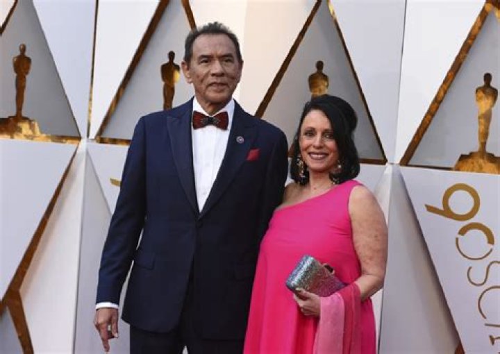 Wes Studi Wife: Who is Maura Dhu Stud?