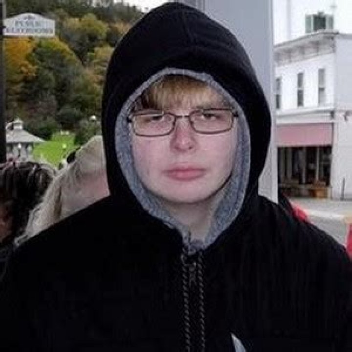 What Did Callmecarson Say? Age Wiki Biography Callmecarson Response, Is He Alive? Death Hoax Explained