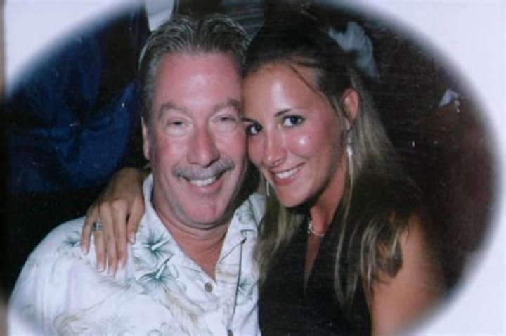 
What Happened To Stacy Peterson & Where Is Drew Peterson Today? 