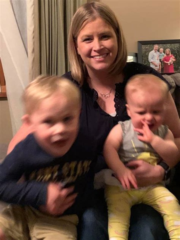 What happened to valerie smock