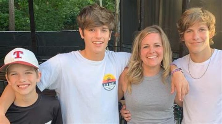 
What Happened To Waylon Collins From Tomball ISD? Escaped Inmate Gonzalo Lopez Murder Victim 