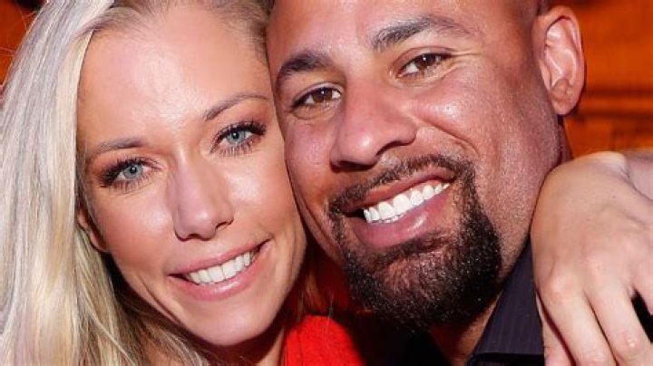 What Is Kendra Wilkinson Doing Now? Age Job And Husband Today