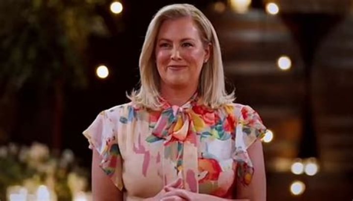 
What’s The Fuss About Sunrise Presenter Samantha Armytage Alleged Gummy Bears Business? 