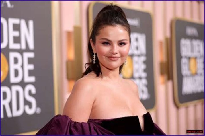 Where Is Dee Gomes From? Age Net Worth Instagram Explored Of The Musical Artist