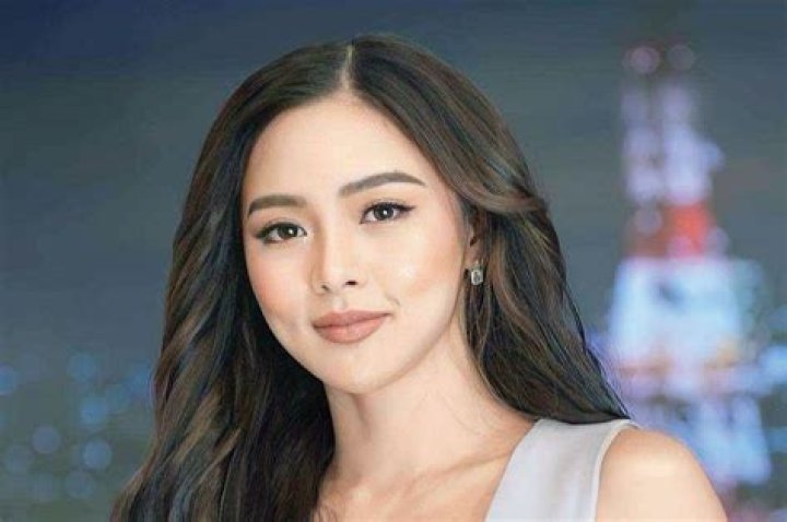 Where Is Kim Chiu Now? Meet The Filipina Actress On Instagram