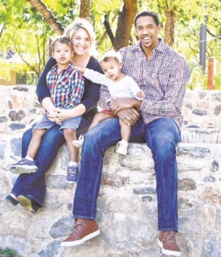 Who are Channing Frye’s family members – wife, mother, father and son?