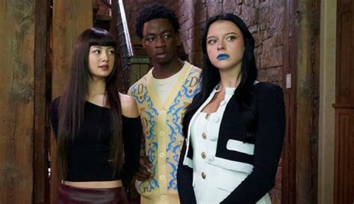 Who Are Miku Martineau Parents? Father And Mother Names Revealed