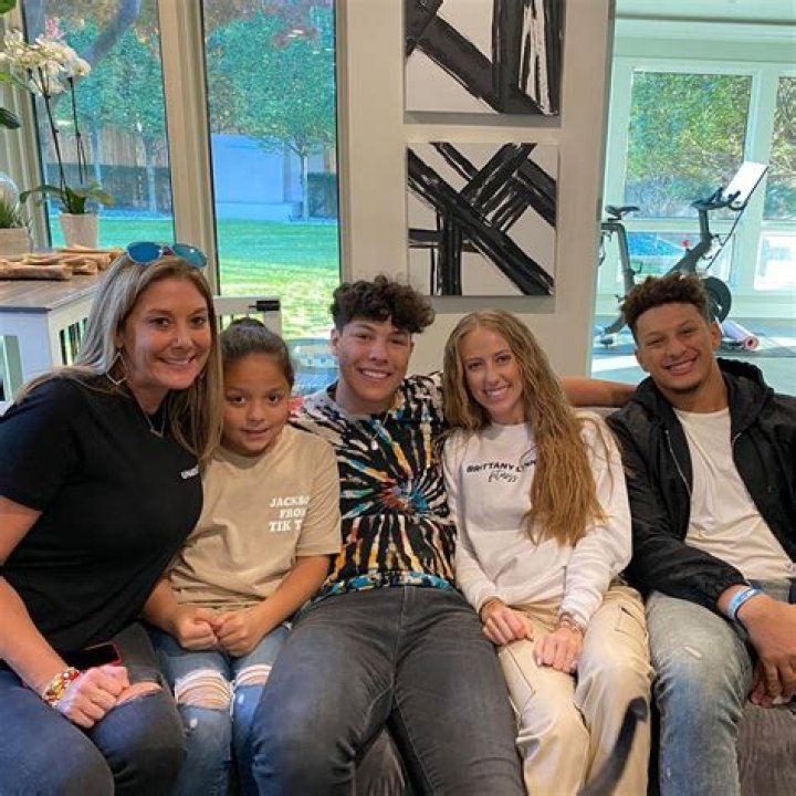 Who Are Patrick Mahomes Siblings? Meet His Family On Instagram