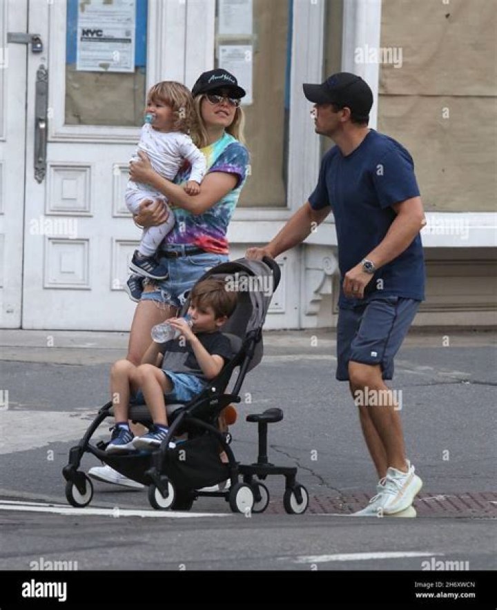 Who Are Sid Biggs & Lazlo Biggs? Photos Of Jason Biggs And Jenny Mollen Children