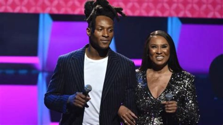 Who burned DeAndre Hopkins Mom?