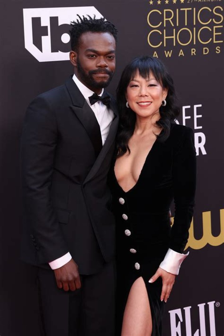 Who Is Actress Ali Ahn? Everything About The Girlfriend Of Actor William Jackson Harper