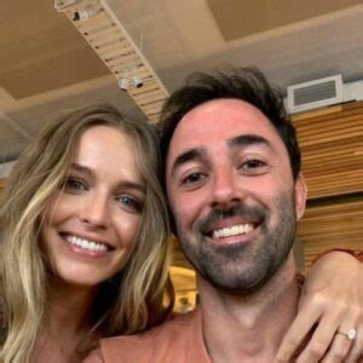 
Who Is Alex Davey? Meet The Wife Of Andy Allen: Family And Married Life Explore 