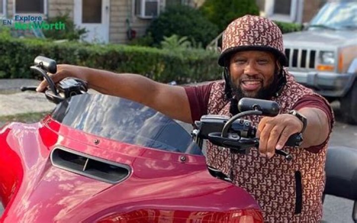 Who Is Alpo Martinez Wife? More On His Son Popperazzi Po and Net Worth